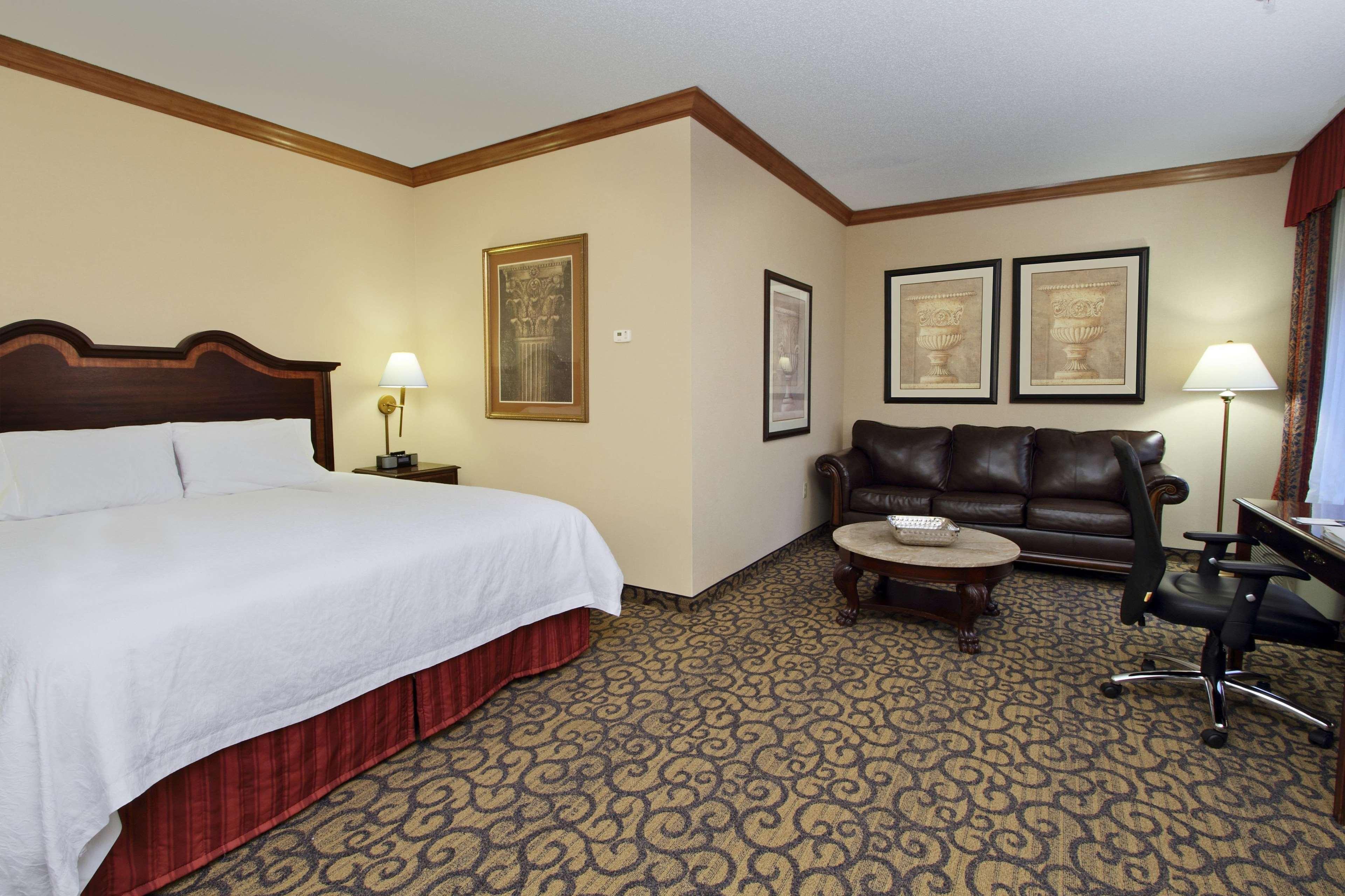 Hampton Inn Принстон Экстерьер фото