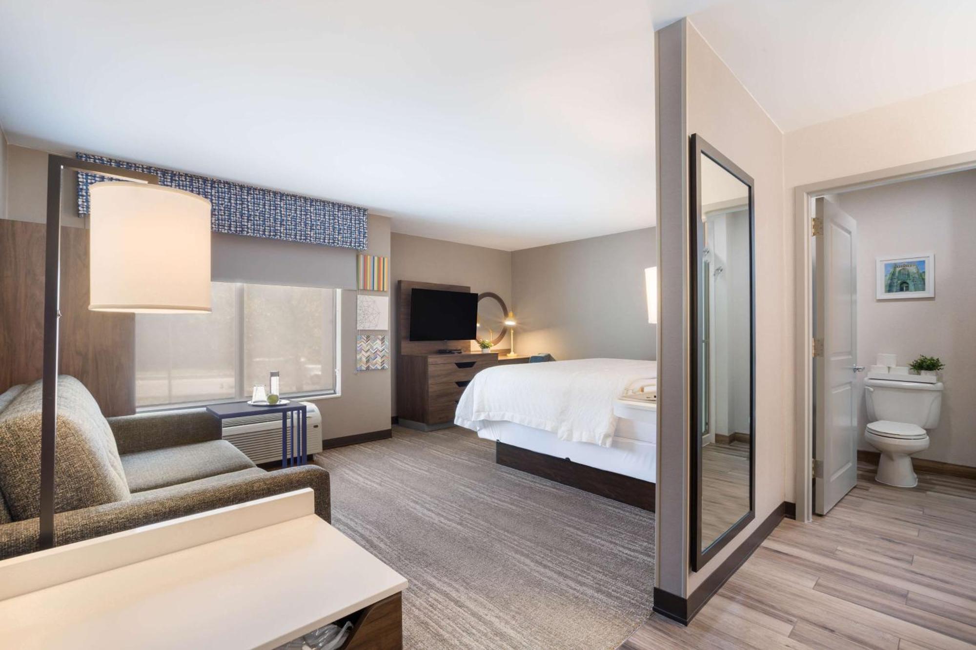 Hampton Inn Принстон Экстерьер фото